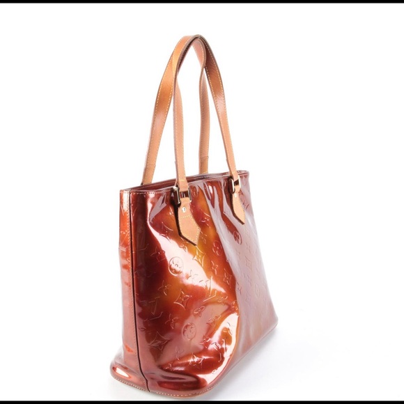 Auth LOUIS VUITTON Monogram HoustonVernis Bag - Picture 2 of 11